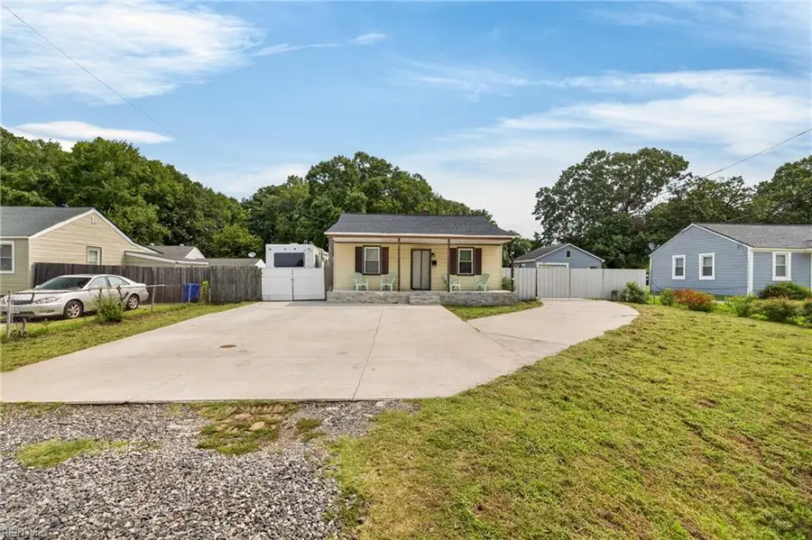 5300 Roanoke Avenue, Newport News, VA 23605 - #3