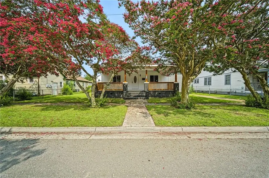 1907 Azalea Avenue, Portsmouth, VA 23704 - #2