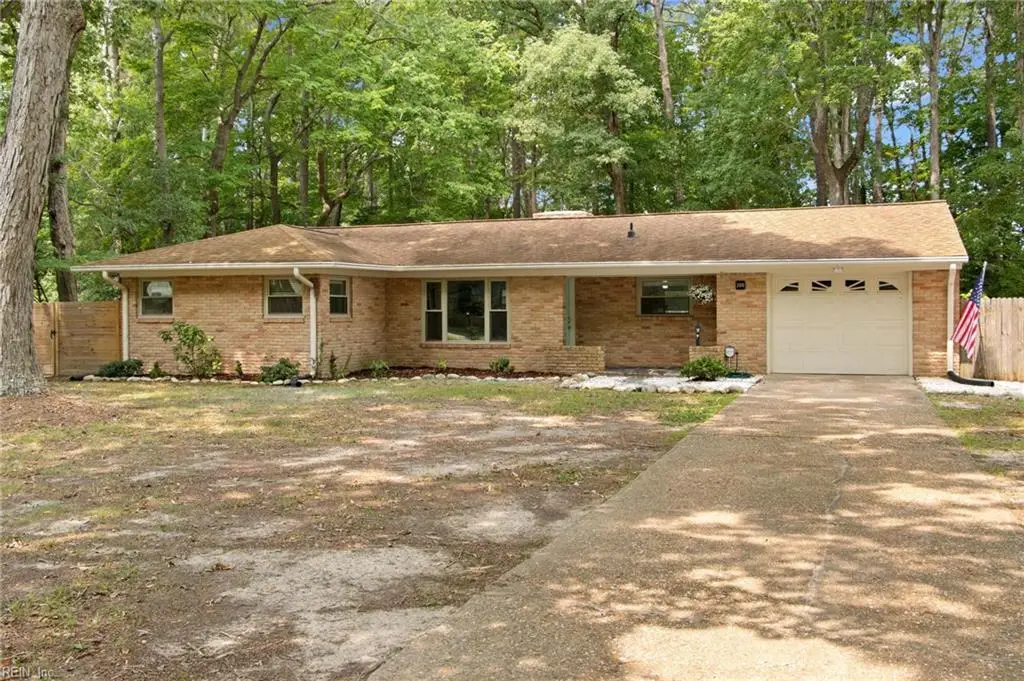 206 Beechwood Drive, Yorktown, VA 23692 - #1