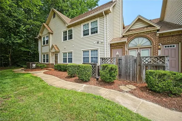 713 Rapidan River Court #F, Chesapeake, VA 23320