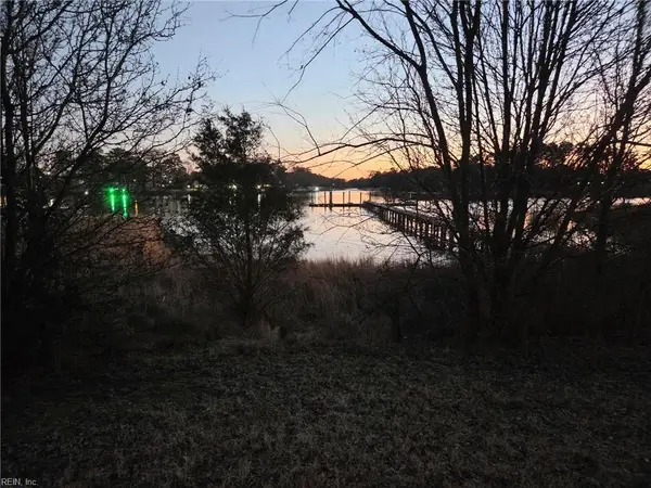 460 Shorewood Court, Norfolk, VA 23502