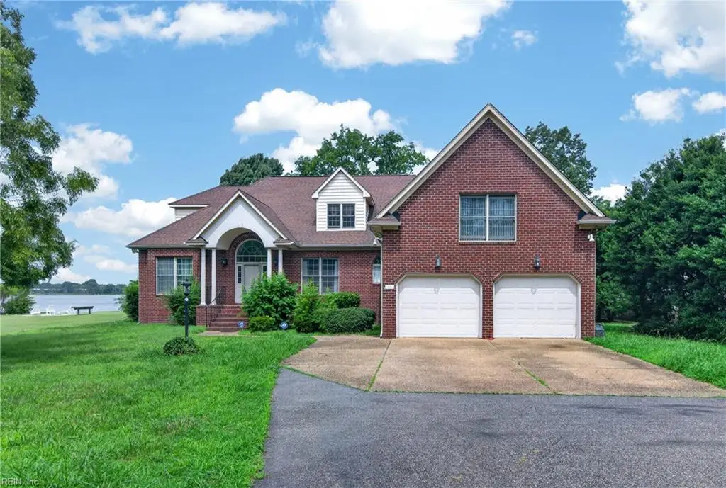 19 Hampshire Drive, Hampton, VA 23669 - #1