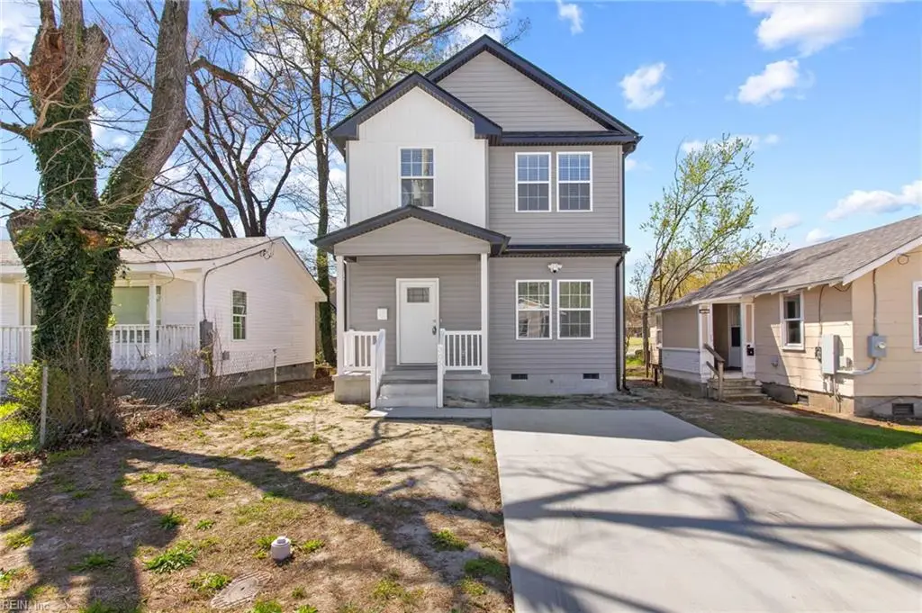305 W Cypress Street, Elizabeth City, NC 27909 - #1