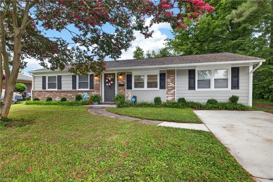 324 Appian Avenue, Virginia Beach, VA 23452 - #2