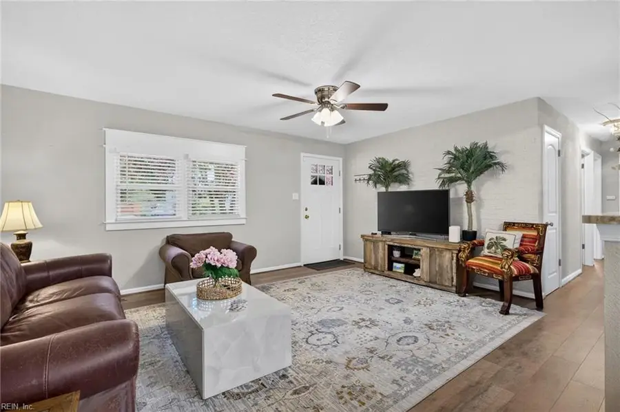 324 Appian Avenue, Virginia Beach, VA 23452 - #3