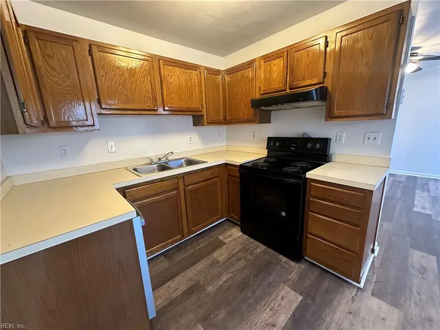 3337 Clover Meadows Drive, Chesapeake, VA 23321 - #3