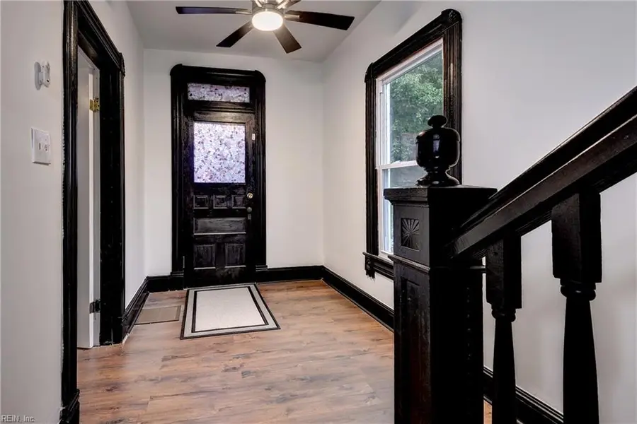 216 Beach Road, Hampton, VA 23664 - #2