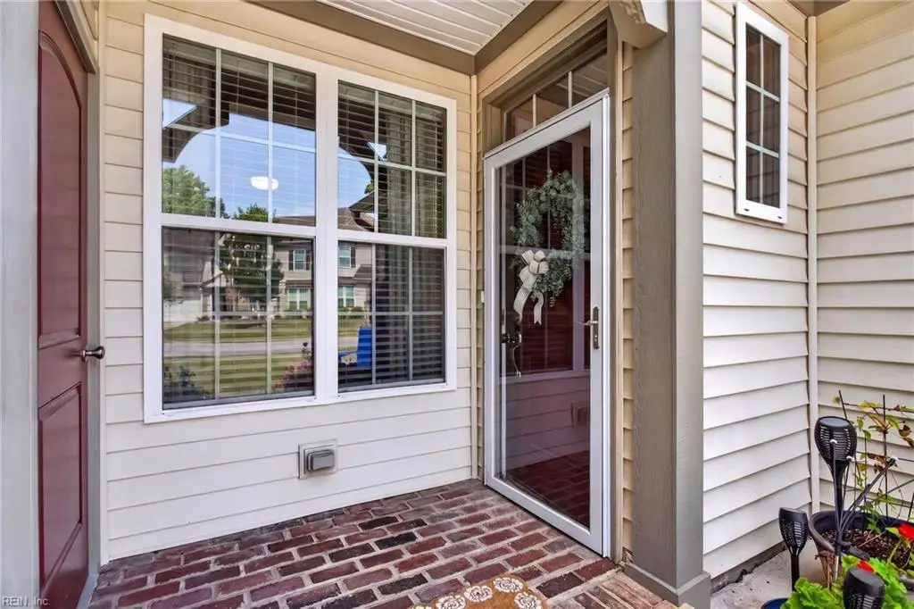 202 Herons Cove, Carrollton, VA 23314 - #1