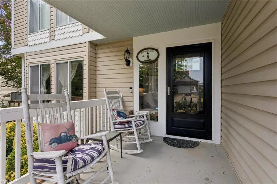 162 Alaric Dr, Hampton, VA 23664 - #3