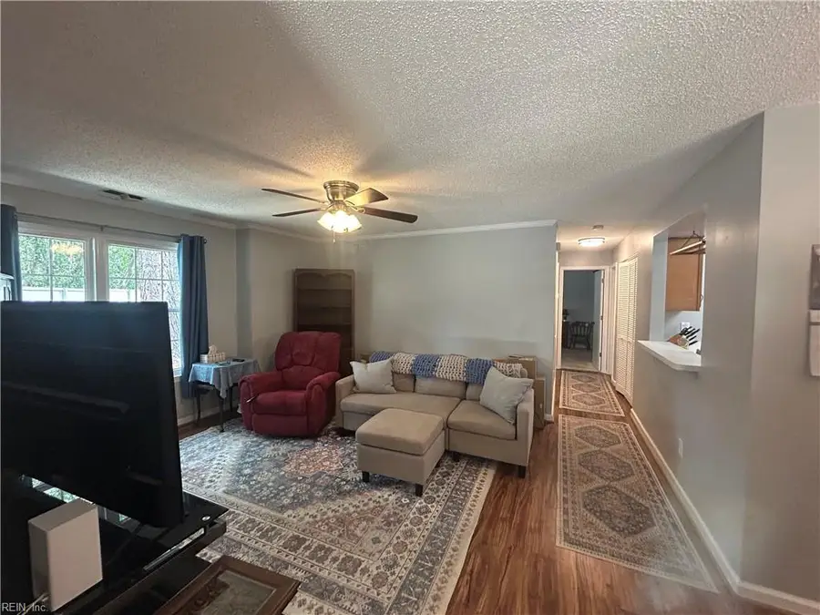 1012 Rue Marseille, Chesapeake, VA 23320 - #3