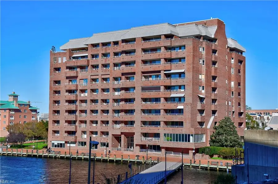 215 Brooke Avenue #411, Norfolk, VA 23510 - #2