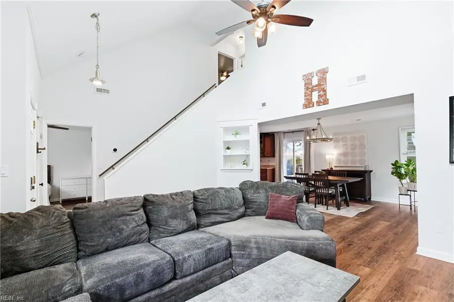 1516 Newport Circle, Virginia Beach, VA 23453 - #3