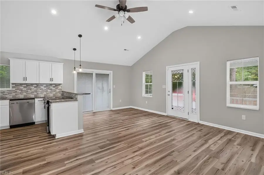 300 Fuller Street, Suffolk, VA 23434 - #3