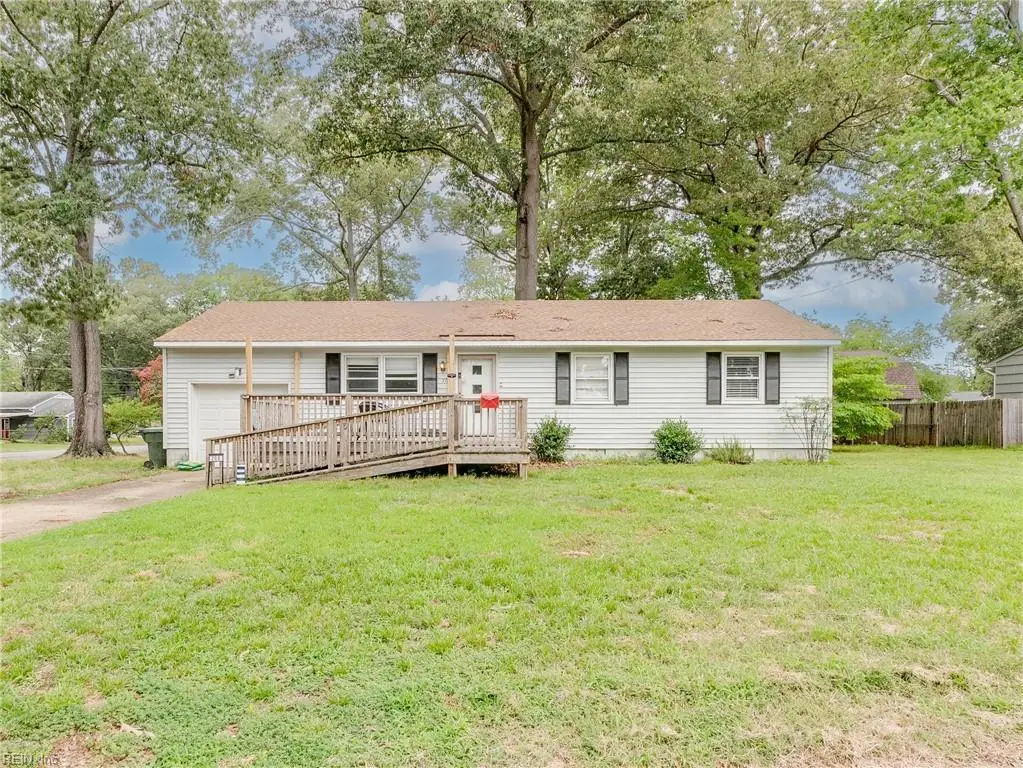 208 Collins Drive, Newport News, VA 23601 - #1