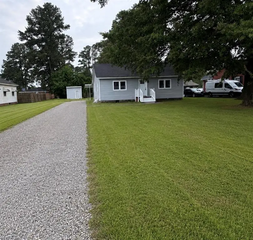 135 Whaley Street, Suffolk, VA 23438 - #2