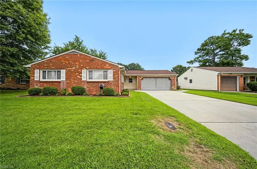 1268 Gladiola Crescent, Virginia Beach, VA 23453 - #2