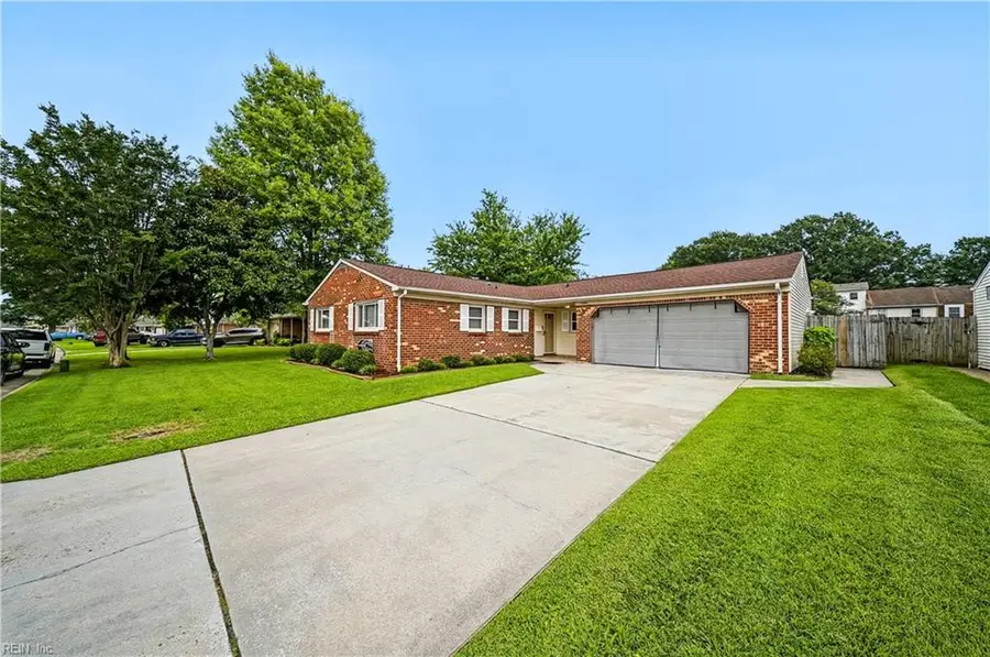 1268 Gladiola Crescent, Virginia Beach, VA 23453 - #3