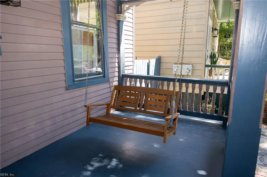 357 Dinwiddie Street, Portsmouth, VA 23704 - #2