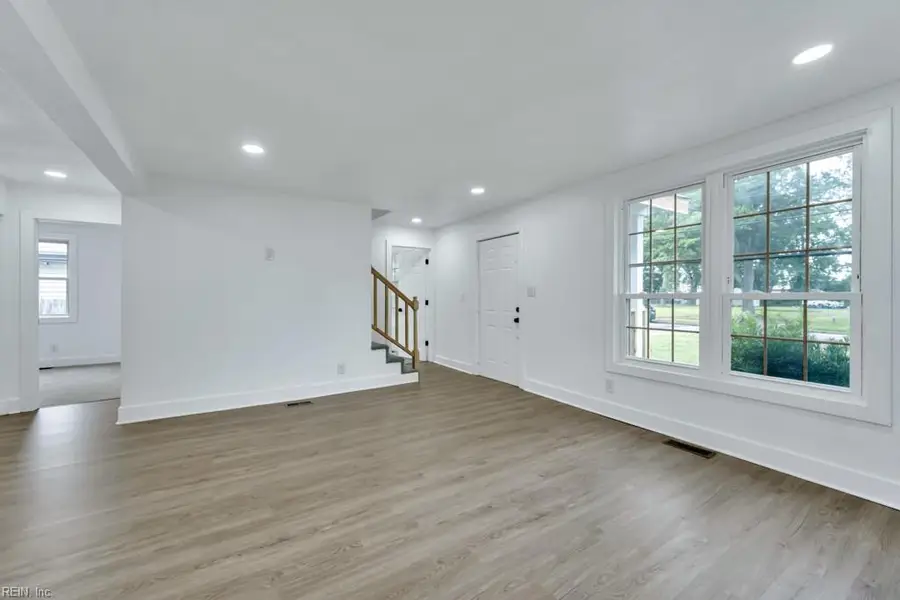 6524 Hudson Avenue, Norfolk, VA 23502 - #3