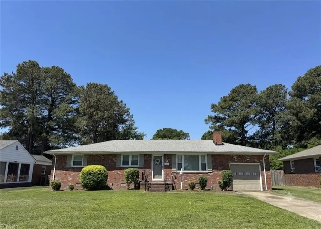 1916 Chesapeake Avenue, Chesapeake, VA 23324 - #1