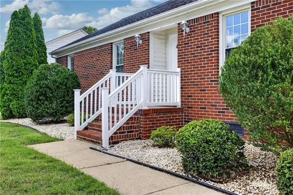 1024 Weeping Willow Drive, Chesapeake, VA 23322