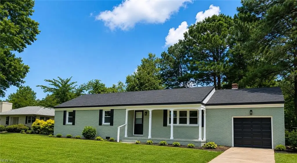 704 Lord Nelson Drive, Virginia Beach, VA 23464 - #1