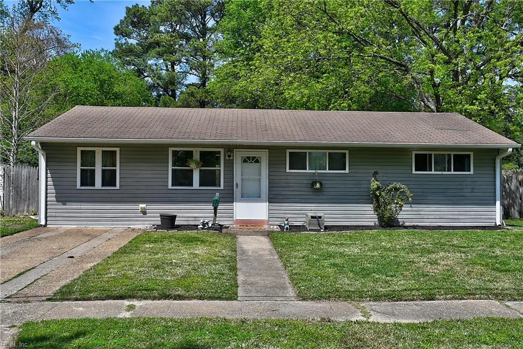 418 Gloucester Avenue, Portsmouth, VA 23702 - #1