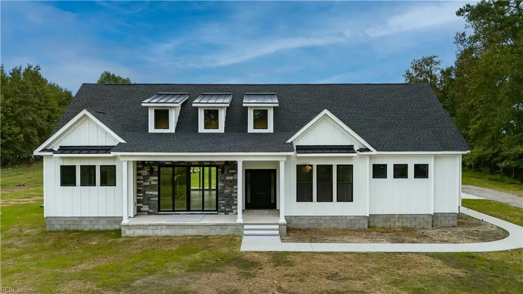 283 Lawnes Neck Drive, Smithfield, VA 23430 - #1