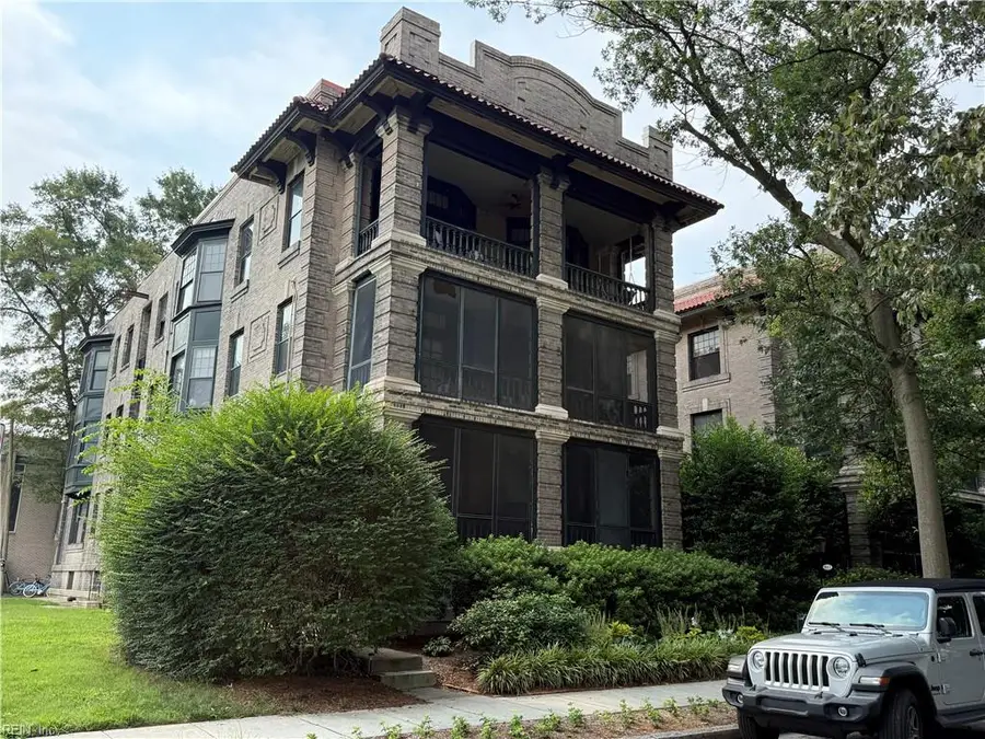 812 Stockley Gardens #6, Norfolk, VA 23507 - #2