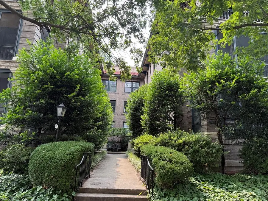 812 Stockley Gardens #6, Norfolk, VA 23507 - #3