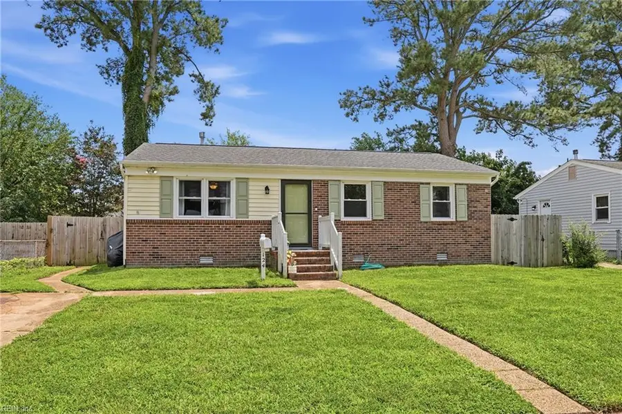124 Alaric Drive, Hampton, VA 23664 - #2