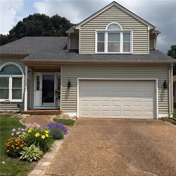 853 Yorkshire Lane, Newport News, VA 23608