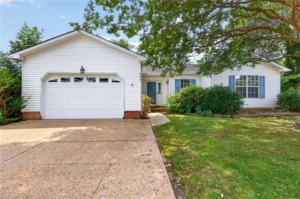 797 Casual Court, Virginia Beach, VA 23454