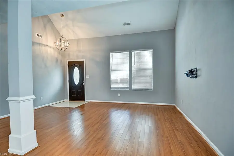 711 Pile Avenue, Chesapeake, VA 23320 - #2