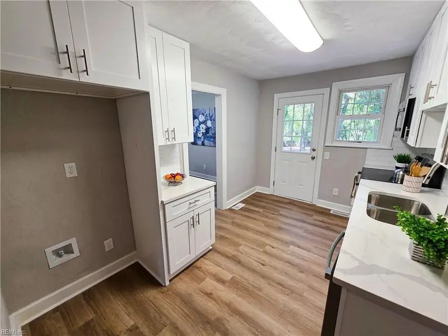6141 Sedgefield Drive, Norfolk, VA 23513 - #3