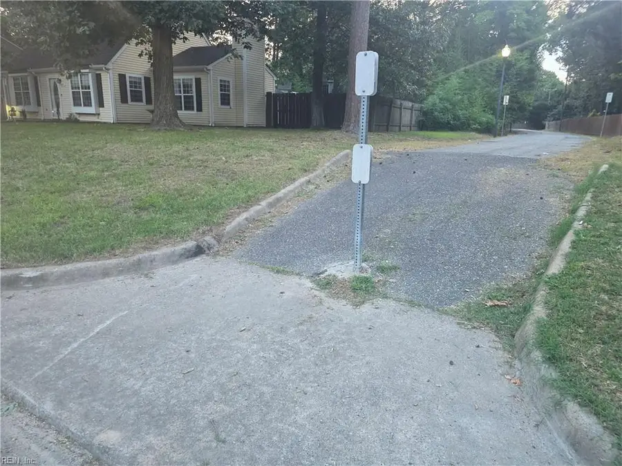 849 Jouett Drive, Newport News, VA 23608 - #2