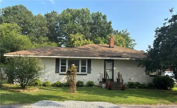 26044 Colonial Street, Courtland, VA 23837