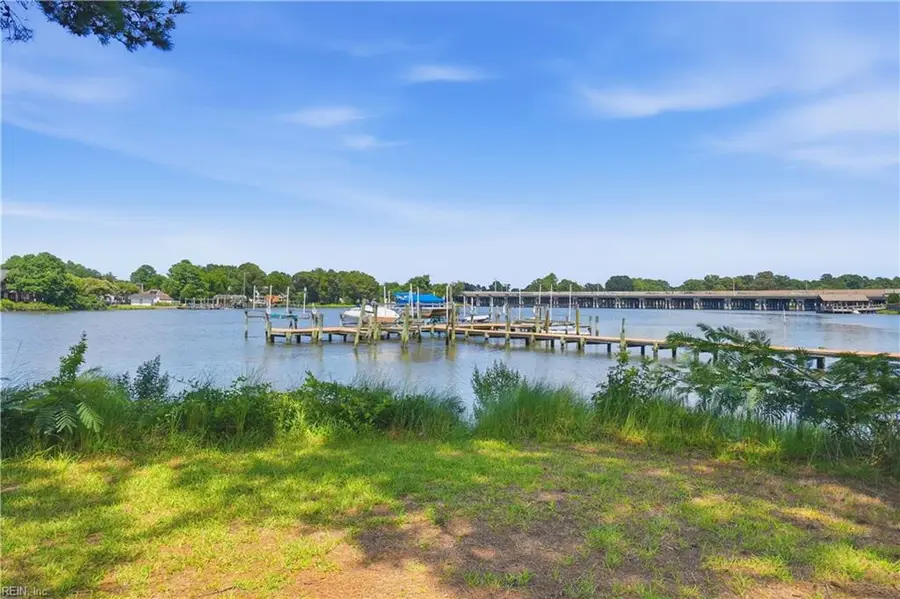 5836 Woodstock Point, Virginia Beach, VA 23464 - #2
