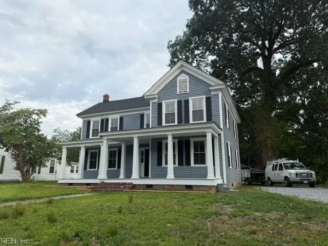 109 W Main Street, Wakefield, VA 23888 - #3