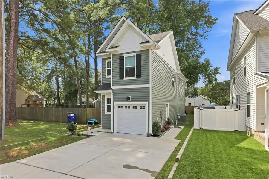 1557 Michigan Avenue, Virginia Beach, VA 23454 - #2