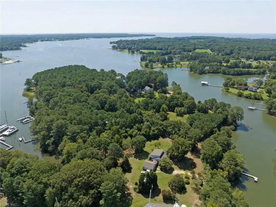 175 Heron Point Road, Cardinal, VA 23025 - #2