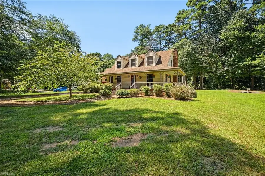 7743 Waters Edge Lane, Gloucester Point, VA 23062 - #3
