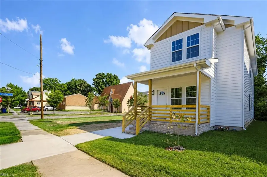 246 W 31st Street, Norfolk, VA 23504 - #3