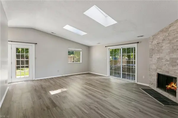 91 Stanley Drive, Newport News, VA 23608