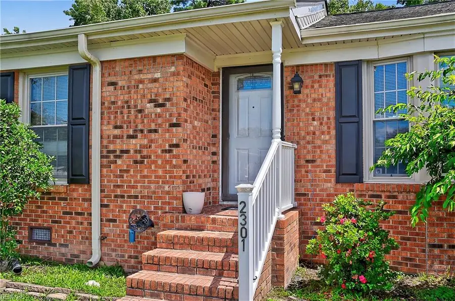 2301 Georgetown Boulevard Boulevard, Chesapeake, VA 23325 - #3