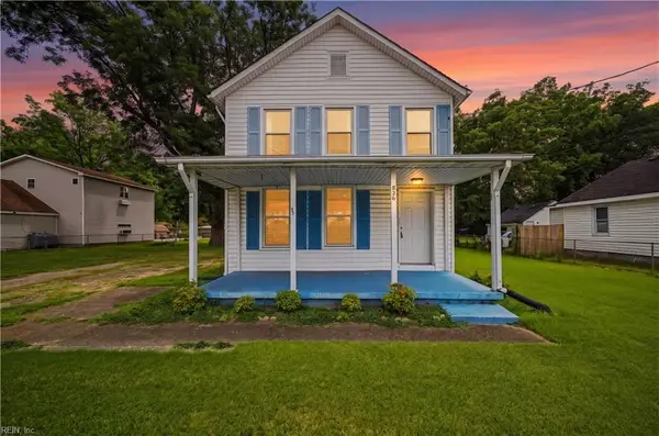 826 Pecan Point Rd Road, Norfolk, VA 23502