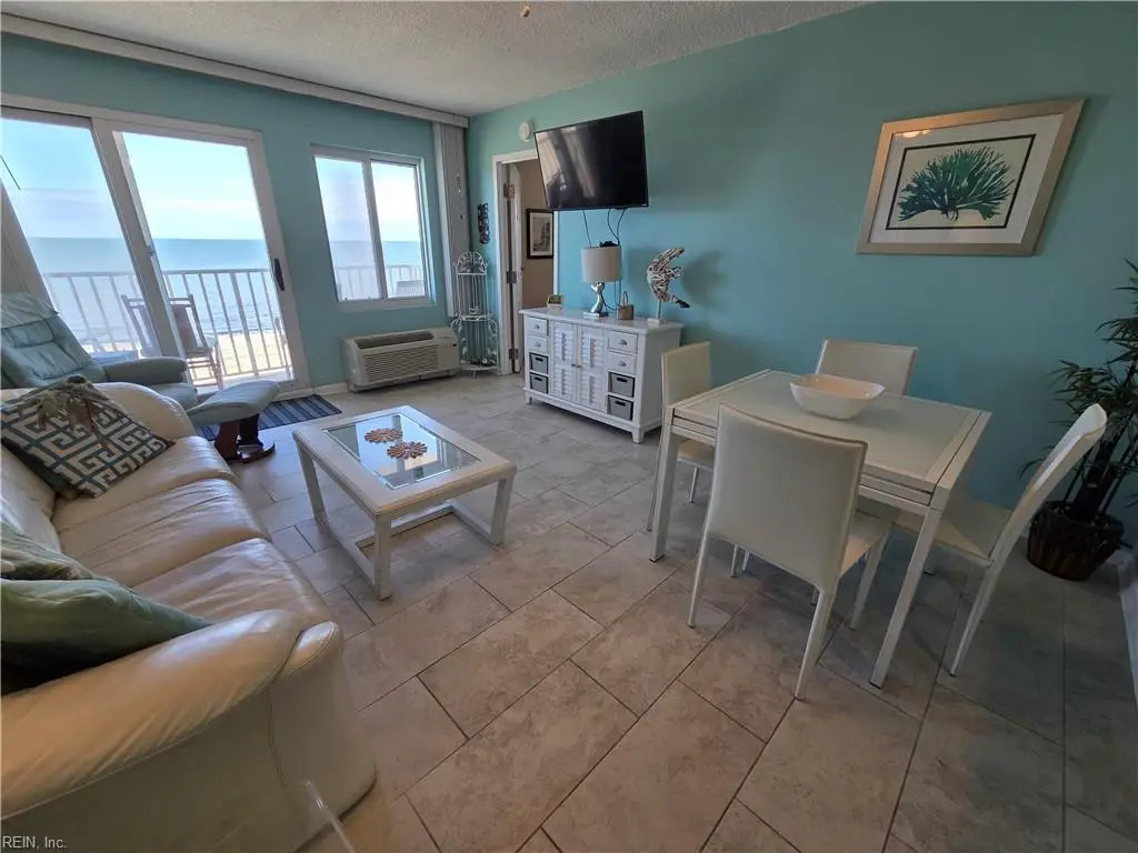 303 Atlantic Avenue #804, Virginia Beach, VA 23451 - #1