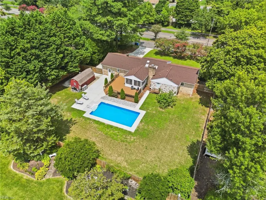 2425 Inlynnview Road, Virginia Beach, VA 23454 - #2