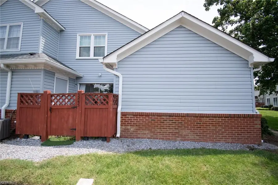 5245 Lake Victoria Arch, Virginia Beach, VA 23464 - #3