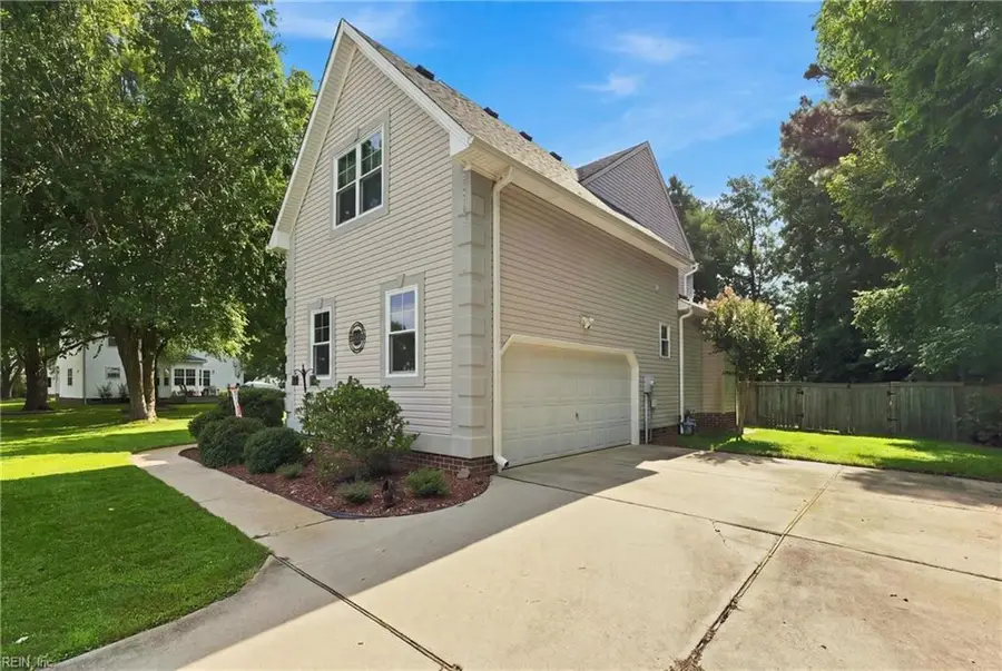 1805 Crestwynd Drive, Chesapeake, VA 23322 - #3